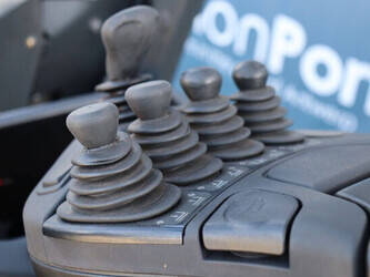 2019-linde-e25hl-01-600-1439304-46412876