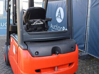 2013-linde-e20phl-01-1439305-46412907