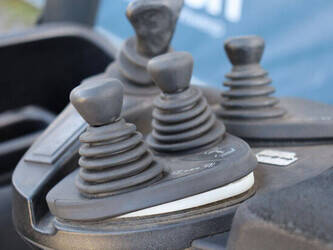 2013-linde-e20phl-01-1439305-46412917