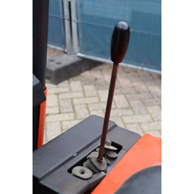 1989 ليندي E16S-46412948