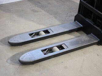 2018-toyota-swe120-1439310-46413072