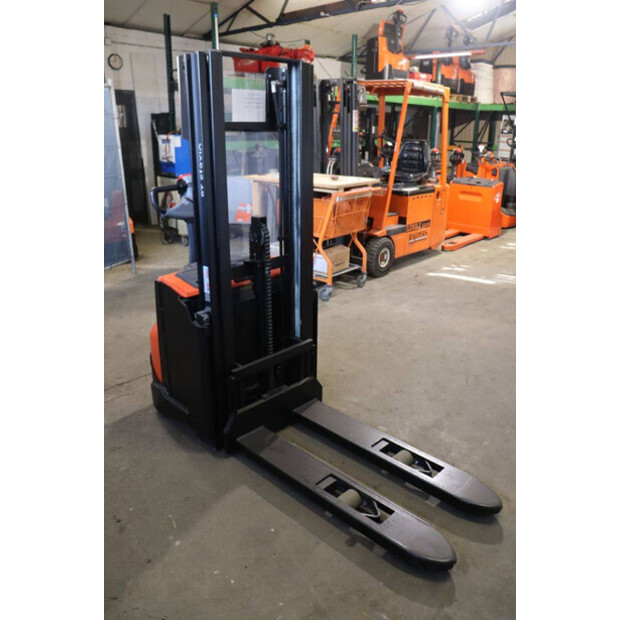 2018 تويوتا SWE 120-46413141