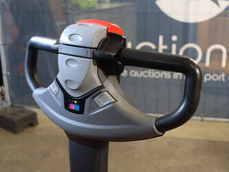 2018-toyota-swe-120-1439313-46413154