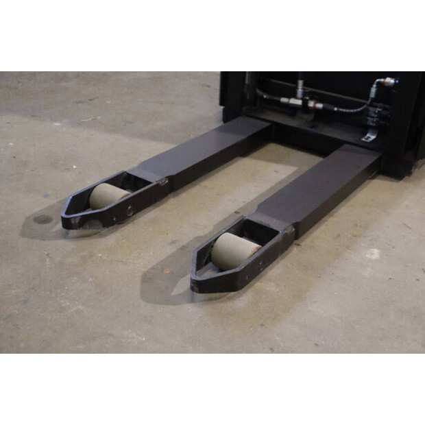 2018 تويوتا SWE 120-46413165