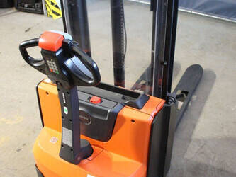 2019-toyota-swe100-1439314-46413171