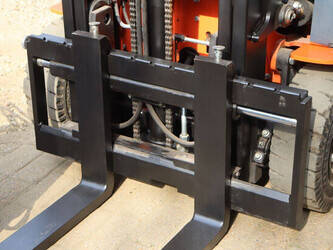 toyota-8fbe16t-46413196