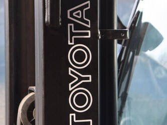 toyota-8fbe16t-46413197