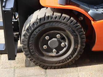 toyota-8fbe16t-46413199