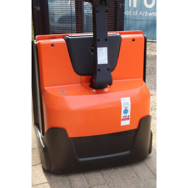 2017 Toyo SWE120-46413239