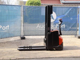 صورة ل مكدس البليت 2015 بي تي SWE140L