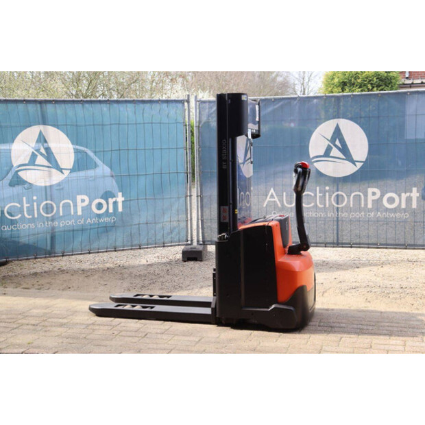 2015 BT SWE140L-46413250