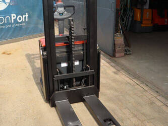 2015-bt-swe140l-1439317-46413254