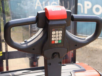 2015-bt-swe140l-1439317-46413259