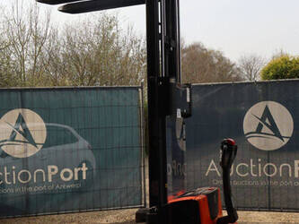 2015-bt-swe140l-1439317-46413268