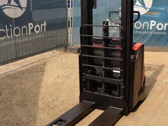 2015-bt-swe140l-1439318-46413279