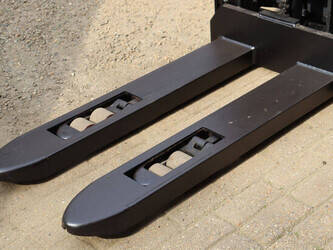 2015-bt-swe140l-1439318-46413280