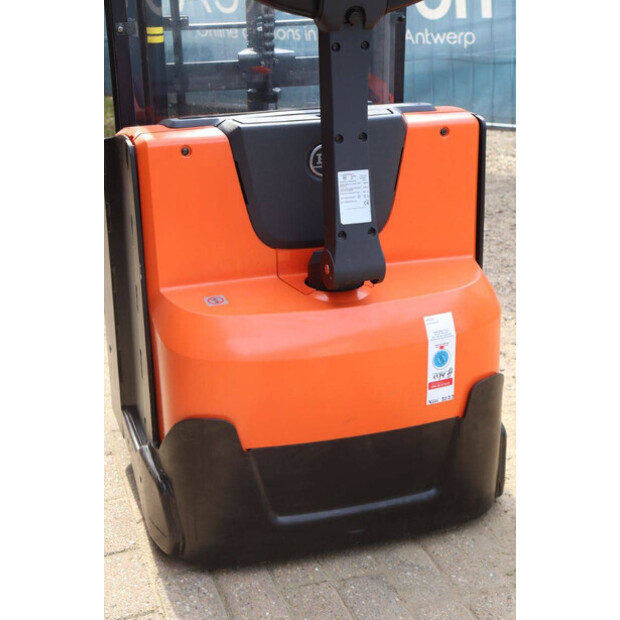 2015 BT SWE140L-46413282