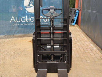 2015-bt-swe140l-1439319-46413301