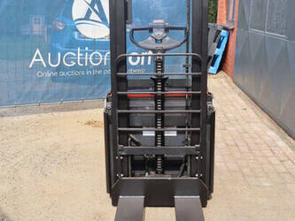 2015-bt-swe140l-1439321-46413348