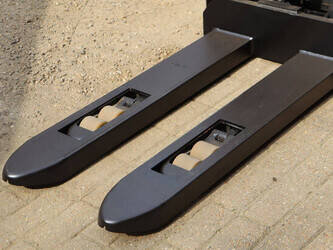 2015-bt-swe140l-1439321-46413350