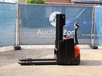 صورة ل مكدس البليت 2022 تويوتا SWE200D