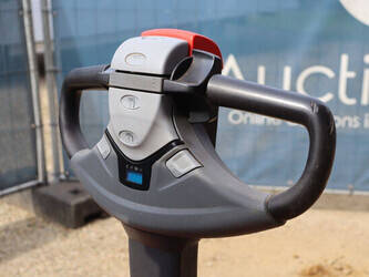 2022-toyota-swe200d-1439322-46413372