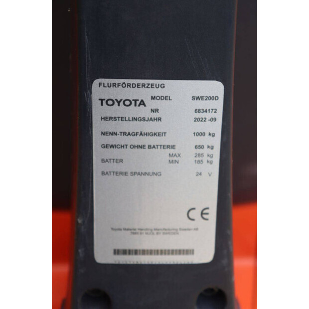 2022 تويوتا SWE200D-46413373