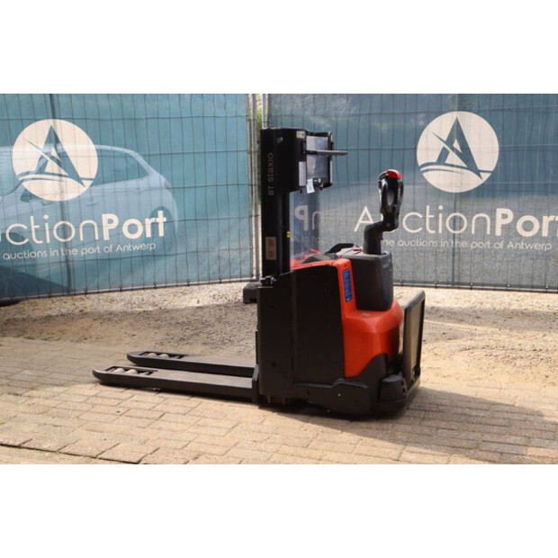 2020 Toyota SWE200D-46413376