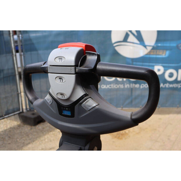 2020 Toyota SWE200D-46413377