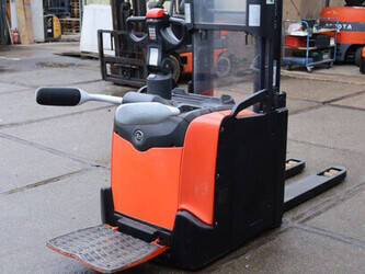 2016-bt-spe200d-1439330-46413599