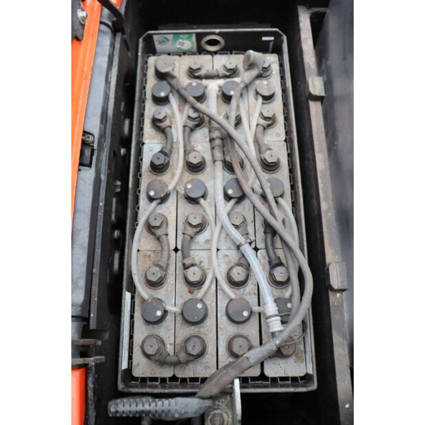 2018 تويوتا SPE140-46413647