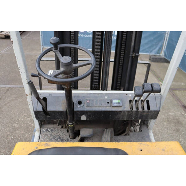 1998 Komatsu FB20M-2E-46413719