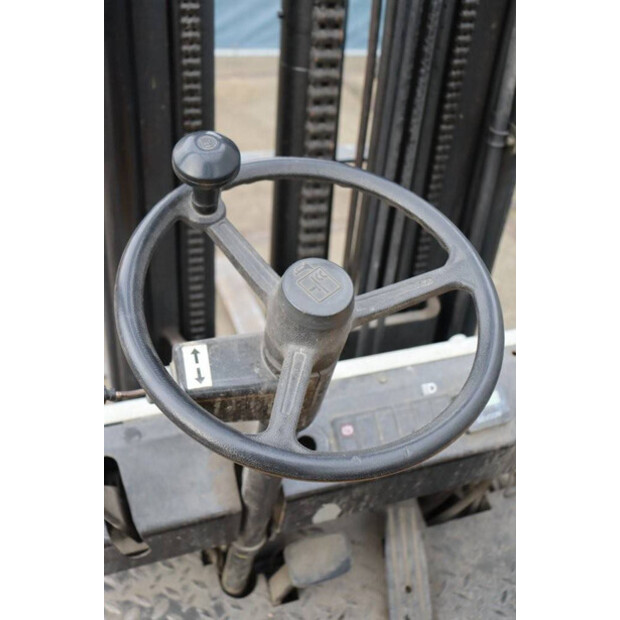 1998 Komatsu FB20M-2E-46413724