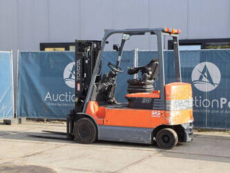 2009-toyota-7fbmf30-1439335-46413736