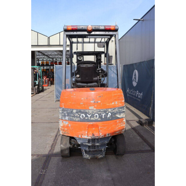 2009 Toyota 7FBMF30-46413738