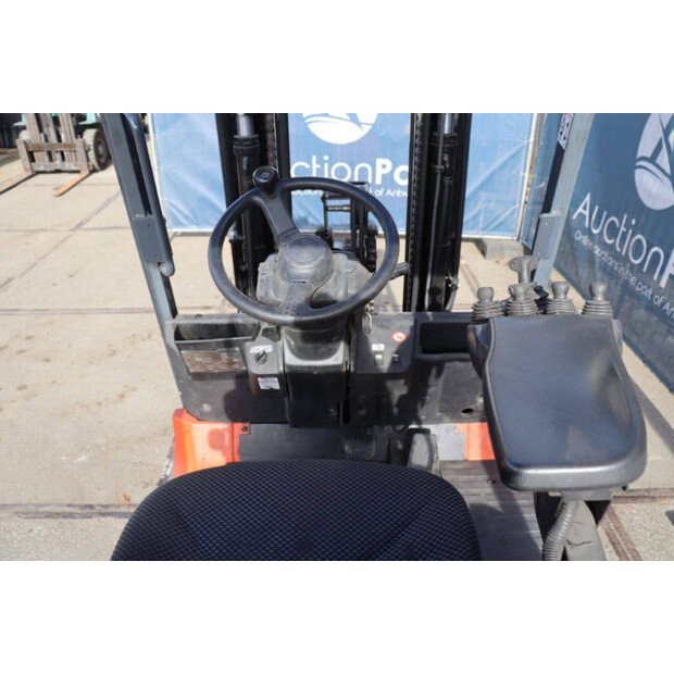 2009 Toyota 7FBMF30-46413753