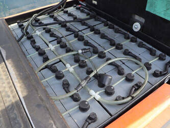 2009-toyota-7fbmf30-1439335-46413765