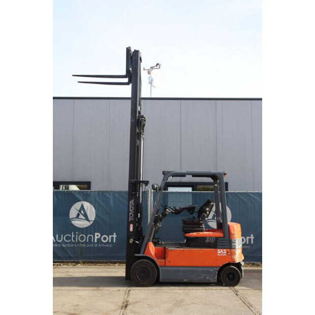 2009 Toyota 7FBMF30-46413769