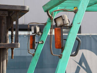 1997-mitsubishi-fd25-46413784