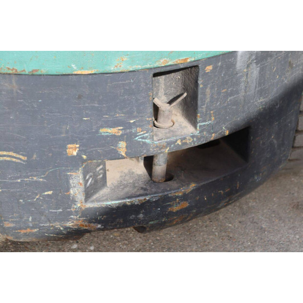 1997 MITSUBISHI FD25-46413789