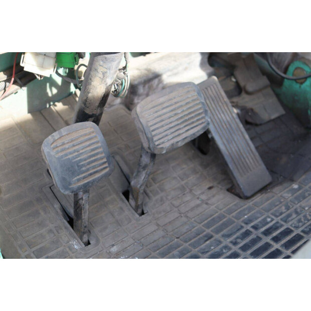 1997 MITSUBISHI FD25-46413794