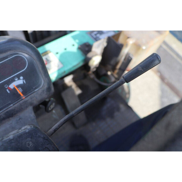 1997 MITSUBISHI FD25-46413797