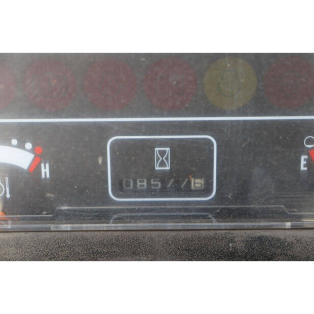 1997 MITSUBISHI FD25-46413799