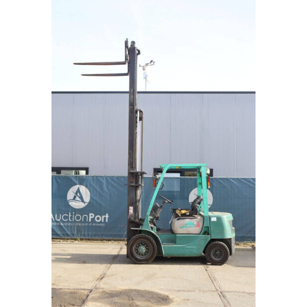 1997 MITSUBISHI FD25-46413809