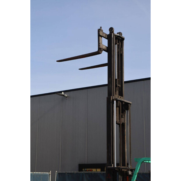 1997 MITSUBISHI FD25-46413811