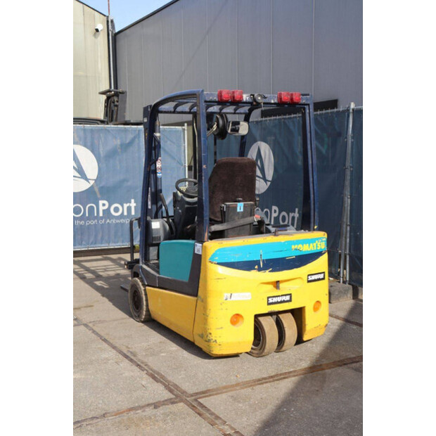 كوماتسو FB16M-46413815