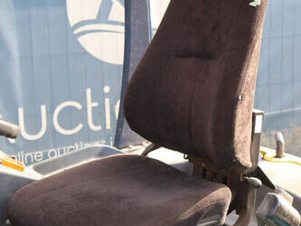 komatsu-fb16m-46413829