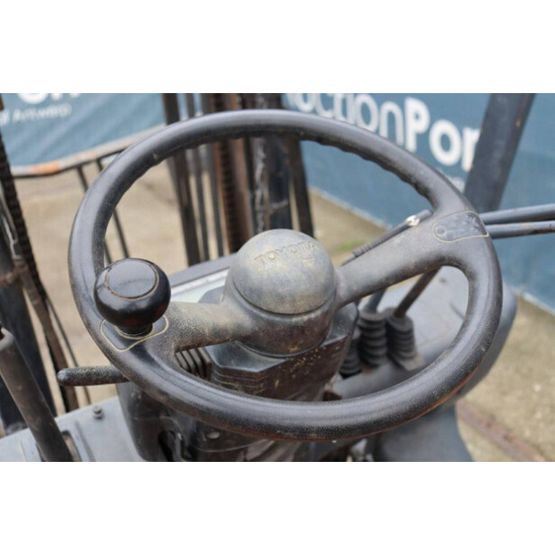 Toyota FB15-46413938