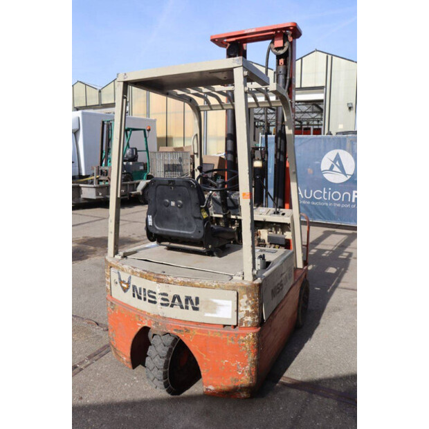 نيسان MA01L15U-46413954