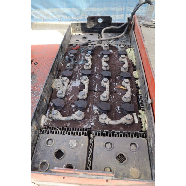 نيسان MA01L15U-46413977